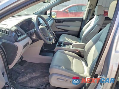 Zdjęcie 7 z 13 samochodu: 2023 HONDA ODYSSEY TOURING VIN:5FNRL6H87PB074569 - miniatura