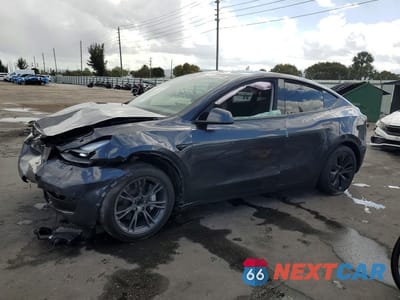 2024 TESLA MODEL Y 7SAYGDED0RA329636 - główne zdjęcie licytacji z USA - miniatura