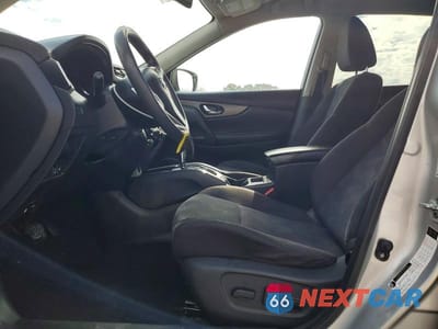 Zdjęcie 7 z 13 samochodu: 2015 NISSAN ROGUE SV VIN:KNMAT2MV3FP559023 - miniatura