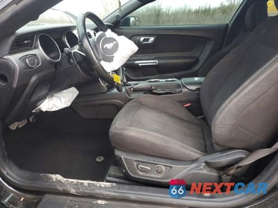 Zdjęcie 7 z 11 samochodu: 2019 FORD MUSTANG VIN:1FA6P8TH7K5130004 - miniatura
