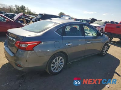 Trzecie zdjęcie samochodu z tyłu: 2019 NISSAN SENTRA S VIN:3N1AB7AP4KL624864 - miniatura