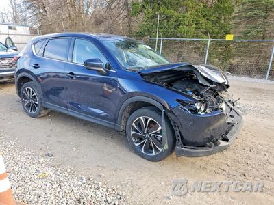 Czwarte zdjęcie samochodu z boku: 2023 MAZDA CX-5 PREMIUM VIN:JM3KFBDM2P0118052 - miniatura