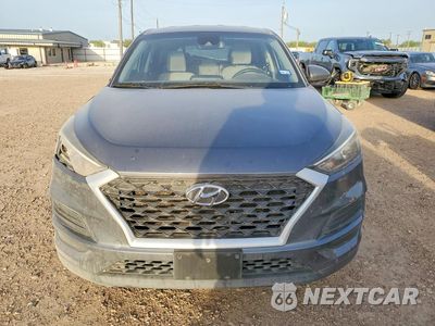 Piąte zdjęcie samochodu w środku: 2019 HYUNDAI TUCSON SE VIN:KM8J2CA46KU951926 - miniatura