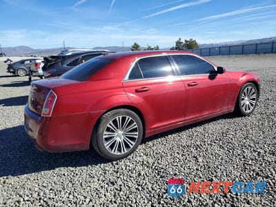 Trzecie zdjęcie samochodu z tyłu: 2014 CHRYSLER 300 S VIN:2C3CCABG6EH145331 - miniatura