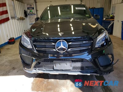 Piąte zdjęcie samochodu w środku: 2018 MERCEDES-BENZ GLE 43 AMG VIN:4JGDA6EB0JB071051 - miniatura