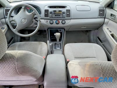 Zdjęcie 8 z 12 samochodu: 2003 TOYOTA CAMRY LE V6 VIN:4T1BF32K13U552655 - miniatura