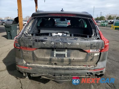 Zdjęcie 6 z 12 samochodu: 2022 VOLVO XC60 T8 RECHARGE R-DESIGN VIN:YV4BR0DM9N1971492 - miniatura