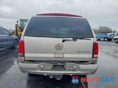 Zdjęcie 6 z 12 samochodu: 2004 CADILLAC ESCALADE LUXURY VIN:1GYEK63N14R104633 - miniatura