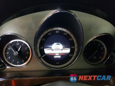 Zdjęcie 9 z 11 samochodu: 2013 MERCEDES-BENZ E 400 HYBRID VIN:WDDHF9FB8DA738200 - miniatura