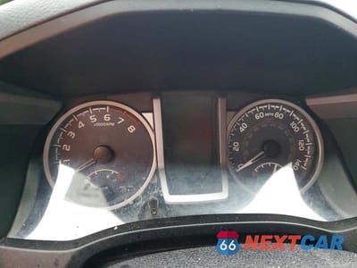 Zdjęcie 9 z 12 samochodu: 2017 TOYOTA TACOMA SR5 V6 VIN:5TFSZ5AN9HX094565 - miniatura
