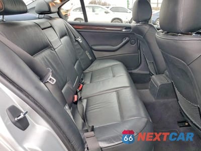 Zdjęcie 10 z 11 samochodu: 2002 BMW 330 XI VIN:WBAEW53442PG19467 - miniatura