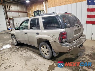 Drugie zdjęcie samochodu z przodu: 2002 CHEVROLET TRAILBLAZER VIN:1GNDT13SX22195003 - miniatura