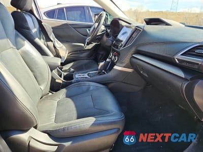 Zdjęcie 7 z 13 samochodu: 2019 SUBARU FORESTER LIMITED VIN:JF2SKAUC7KH577806 - miniatura