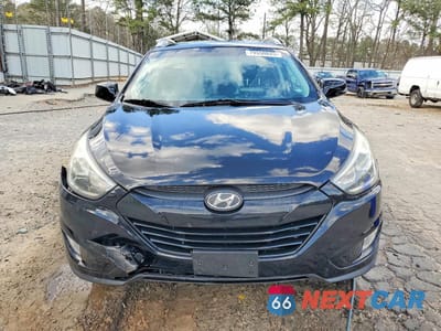 Piąte zdjęcie samochodu w środku: 2015 HYUNDAI TUCSON SE VIN:KM8JU3AG0FU085277 - miniatura