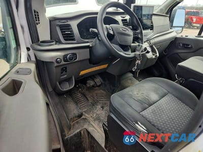 Zdjęcie 8 z 12 samochodu: 2022 FORD TRANSIT 350 DELIVERY VAN VIN:1FTBW3XK7NKA35663 - miniatura