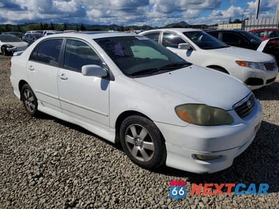 Czwarte zdjęcie samochodu z boku: 2005 TOYOTA COROLLA S VIN:1NXBR32E75Z426224 - miniatura
