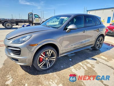 2013 PORSCHE CAYENNE GTS WP1AD2A2XDLA75568 - główne zdjęcie licytacji z USA - miniatura