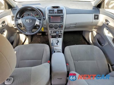 Zdjęcie 8 z 11 samochodu: 2013 TOYOTA COROLLA LE VIN:2T1BU4EE2DC008024 - miniatura