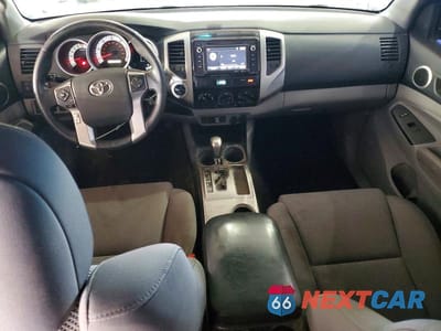 Zdjęcie 8 z 12 samochodu: 2014 TOYOTA TACOMA V6 VIN:3TMMU4FN7EM070700 - miniatura
