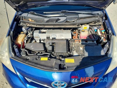 Zdjęcie 11 z 12 samochodu: 2013 TOYOTA PRIUS V THREE VIN:JTDZN3EU1D3187372 - miniatura
