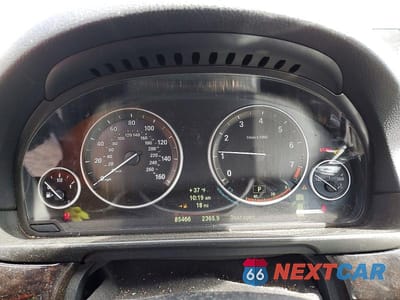 Zdjęcie 9 z 11 samochodu: 2014 BMW 535 XI VIN:WBA5B3C52ED535417 - miniatura