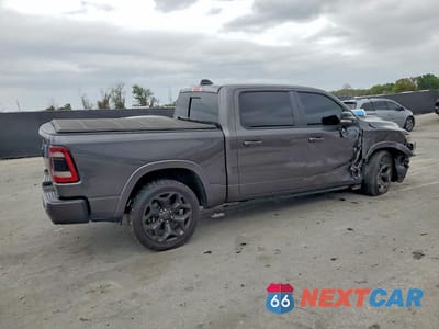 Trzecie zdjęcie samochodu z tyłu: 2021 RAM 1500 LIMITED VIN:1C6RREHT0MN748868 - miniatura