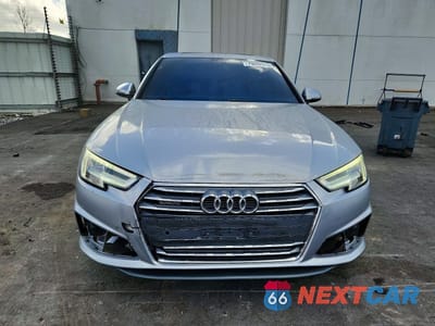 Piąte zdjęcie samochodu w środku: 2019 AUDI A4 PREMIUM PLUS VIN:WAUENAF47KA009585 - miniatura