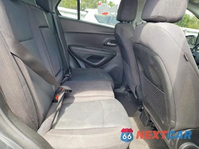 Zdjęcie 11 z 13 samochodu: 2019 CHEVROLET TRAX LS VIN:3GNCJKSB4KL351608 - miniatura