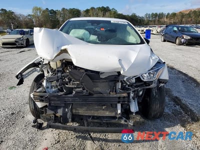 Piąte zdjęcie samochodu w środku: 2024 NISSAN VERSA S VIN:3N1CN8DV3RL875515 - miniatura