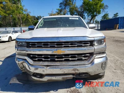 Piąte zdjęcie samochodu w środku: 2018 CHEVROLET SILVERADO K1500 LTZ VIN:3GCUKSEC3JG477495 - miniatura