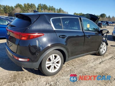 Trzecie zdjęcie samochodu z tyłu: 2019 KIA SPORTAGE LX VIN:KNDPMCAC6K7532540 - miniatura