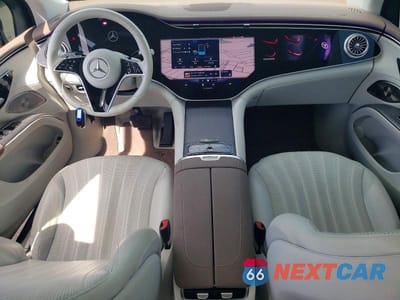 Zdjęcie 8 z 12 samochodu: 2023 MERCEDES-BENZ EQS SUV 580 4MATIC VIN:4JGDM4EB3PA002722 - miniatura