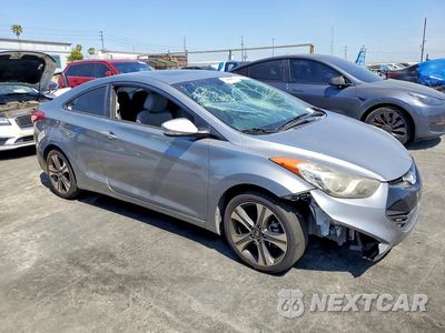 Czwarte zdjęcie samochodu z boku: 2013 HYUNDAI ELANTRA COUPE SE VIN:KMHDH6AEXDU022685 - miniatura
