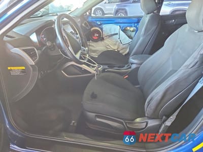 Zdjęcie 7 z 12 samochodu: 2017 HYUNDAI VELOSTER VALUE EDITION VIN:KMHTC6AD4HU316400 - miniatura
