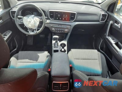 Zdjęcie 8 z 12 samochodu: 2022 KIA SPORTAGE LX VIN:KNDPM3AC1N7023525 - miniatura