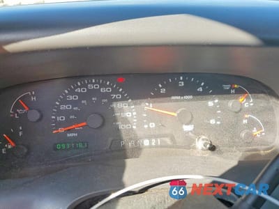 Zdjęcie 9 z 12 samochodu: 2002 FORD F350 SUPER DUTY FLATBED TRUCK VIN:1FDWF36S62EA29507 - miniatura