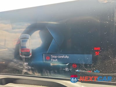 Zdjęcie 9 z 12 samochodu: 2025 BMW 330I VIN:3MW69CW0XS8F16591 - miniatura