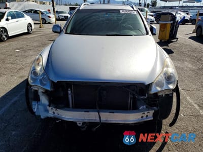 Piąte zdjęcie samochodu w środku: 2016 INFINITI QX50 BASE VIN:JN1BJ0RP8GM233801 - miniatura
