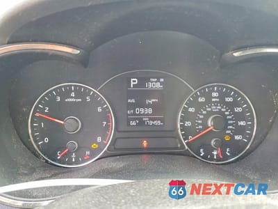 Zdjęcie 9 z 13 samochodu: 2018 KIA FORTE LX VIN:3KPFK4A7XJE202828 - miniatura
