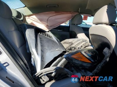 Zdjęcie 10 z 12 samochodu: 2017 HYUNDAI ELANTRA SE VIN:5NPD84LF7HH148484 - miniatura