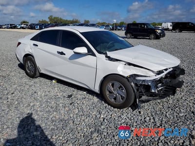 Czwarte zdjęcie samochodu z boku: 2025 HYUNDAI ELANTRA SE VIN:KMHLL4DG0SU012708 - miniatura