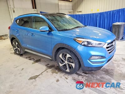 Czwarte zdjęcie samochodu z boku: 2018 HYUNDAI TUCSON VALUE VIN:KM8J33A21JU696340 - miniatura
