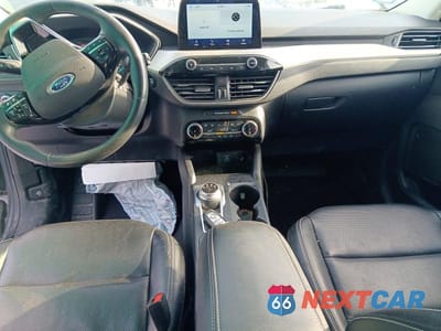 Zdjęcie 8 z 12 samochodu: 2022 FORD ESCAPE SEL VIN:1FMCU9H64NUA68716 - miniatura