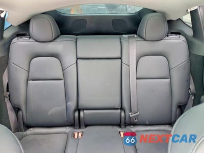 Zdjęcie 10 z 13 samochodu: 2023 TESLA MODEL Y VIN:7SAYGDEE5PA154709 - miniatura