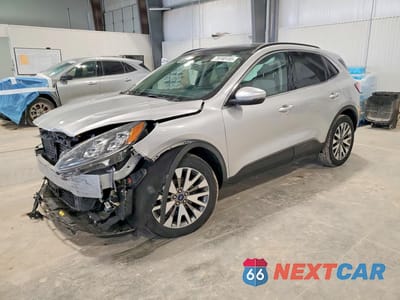 2020 FORD ESCAPE TITANIUM 1FMCU9J93LUC39666 - główne zdjęcie licytacji z USA - miniatura