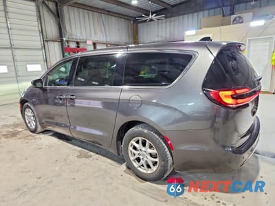 Drugie zdjęcie samochodu z przodu: 2023 CHRYSLER PACIFICA TOURING L VIN:2C4RC1BG5PR553127 - miniatura