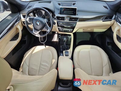 Zdjęcie 8 z 13 samochodu: 2016 BMW X1 XDRIVE28I VIN:WBXHT3C34GP883428 - miniatura