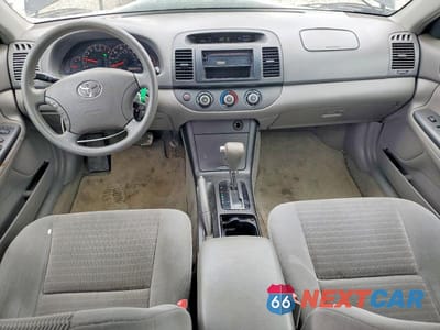 Zdjęcie 8 z 12 samochodu: 2005 TOYOTA CAMRY LE VIN:4T1BE32K25U621276 - miniatura
