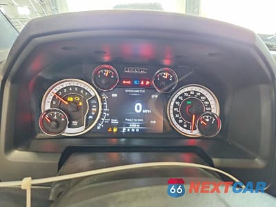 Zdjęcie 9 z 12 samochodu: 2021 RAM 1500 CLASSIC SLT VIN:1C6RR7GG0MS536828 - miniatura