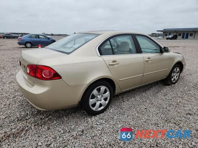 Trzecie zdjęcie samochodu z tyłu: 2008 KIA OPTIMA LX VIN:KNAGE123585234739 - miniatura